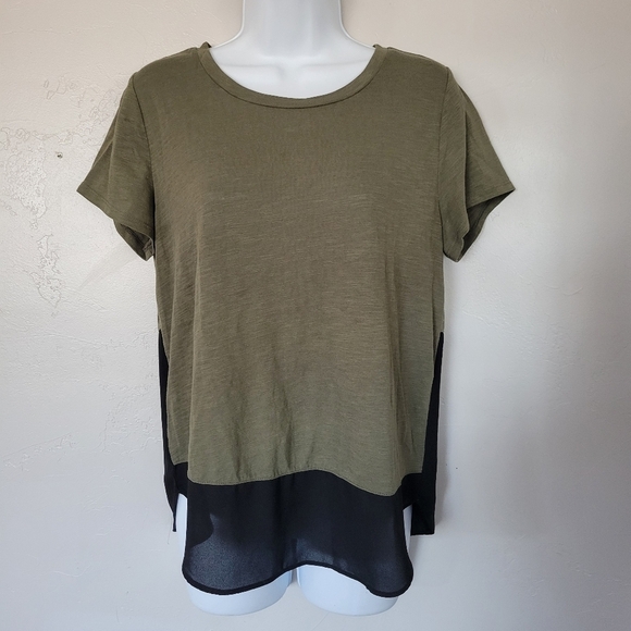 Express Women's Small Short Sleeve Blouse Top Olive Green Black Chiffon Trim - Picture 1 of 7